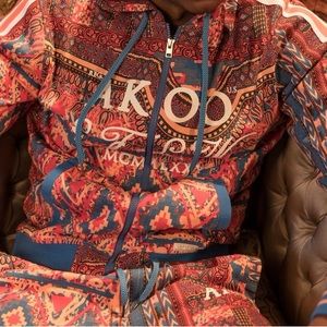 AKOO Hoodie Sweatshirt XL